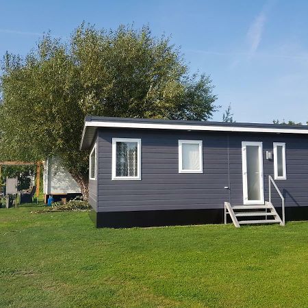 Benedeneind Chalet The Lake - De Schans Alphen מראה חיצוני תמונה