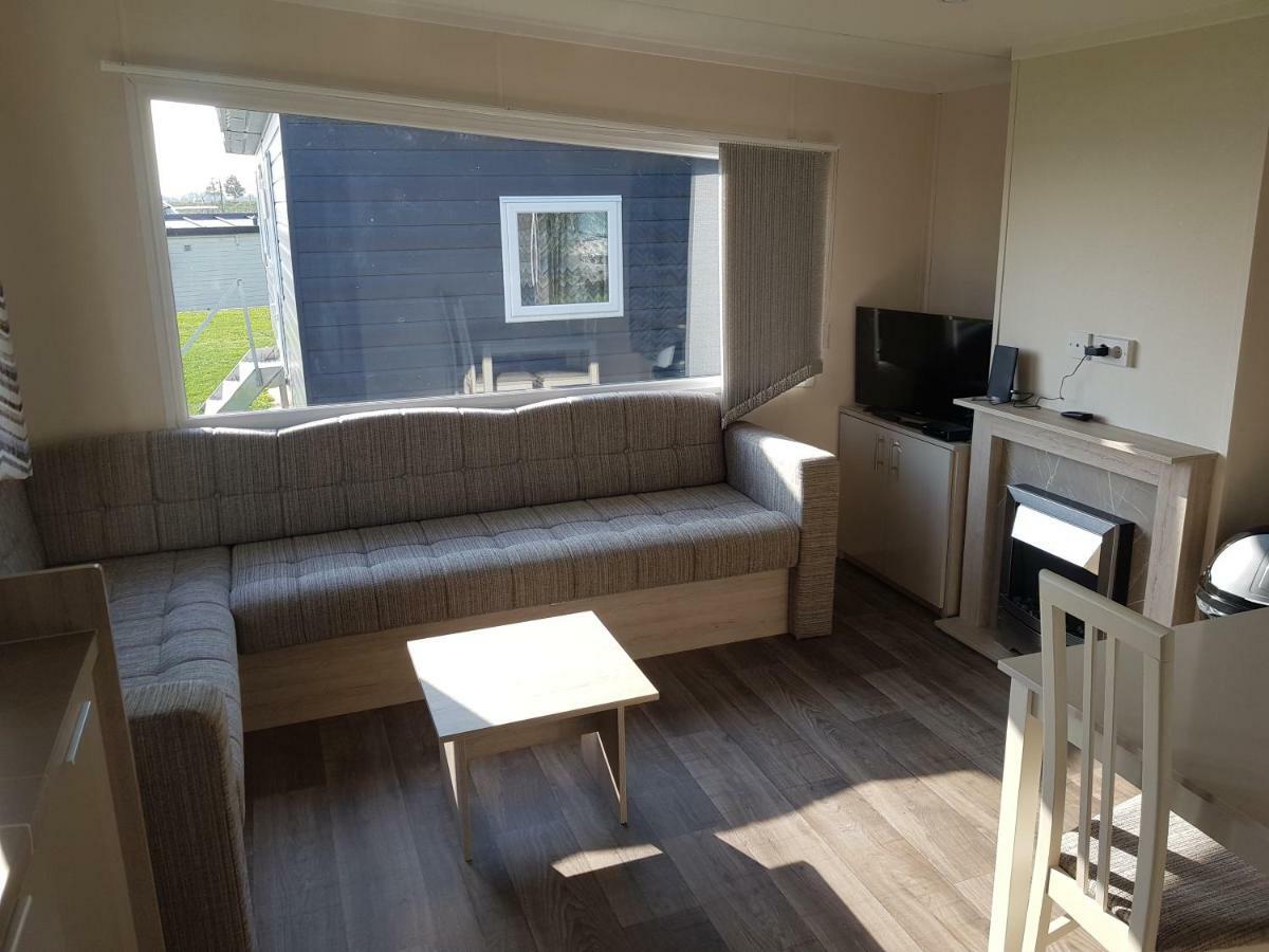 Benedeneind Chalet The Lake - De Schans Alphen מראה חיצוני תמונה